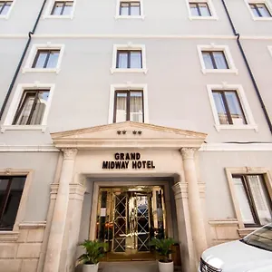 Hotel Grand Midway